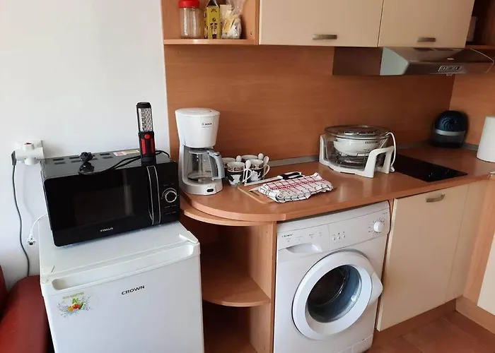 Central, 1 Bed Apt, 3* Yassen Appartement Slantchev Briag